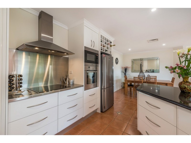 54 Ruth Drive, Lenah Valley TAS 7008