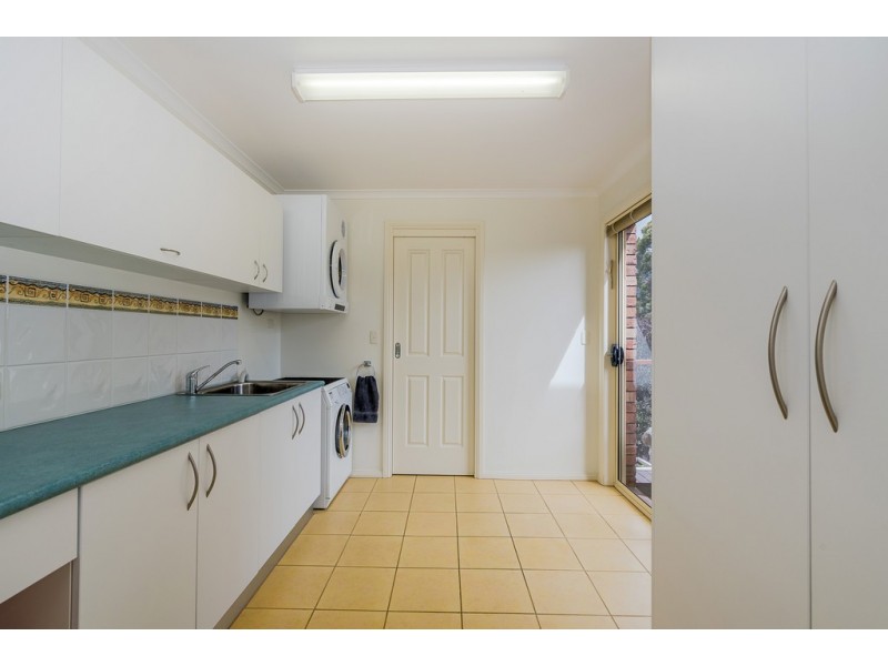 54 Ruth Drive, Lenah Valley TAS 7008