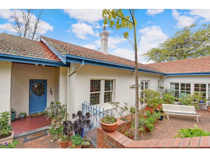 664 Sandy Bay Road, Sandy Bay TAS 7005