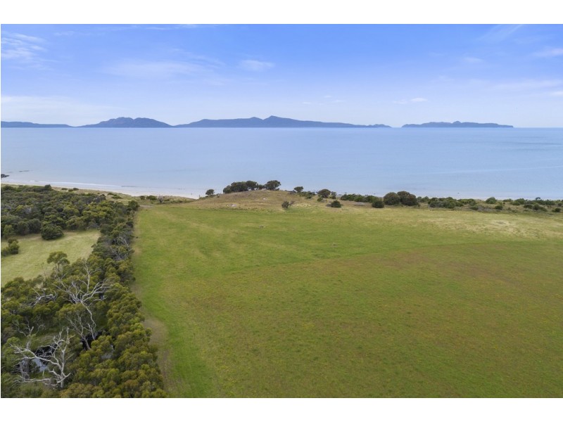 13054 Tasman Highway, Swansea TAS 7190