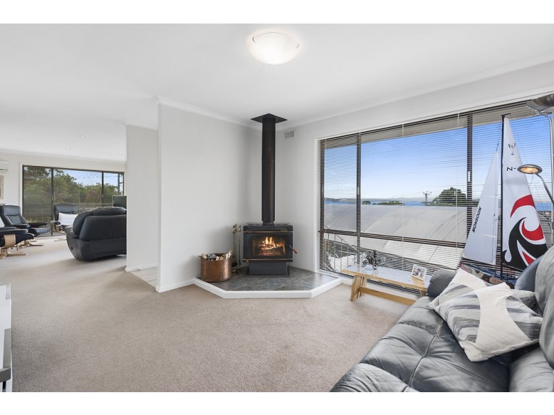 5 Taroo Court, Blackmans Bay TAS 7052
