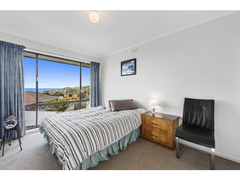5 Taroo Court, Blackmans Bay TAS 7052