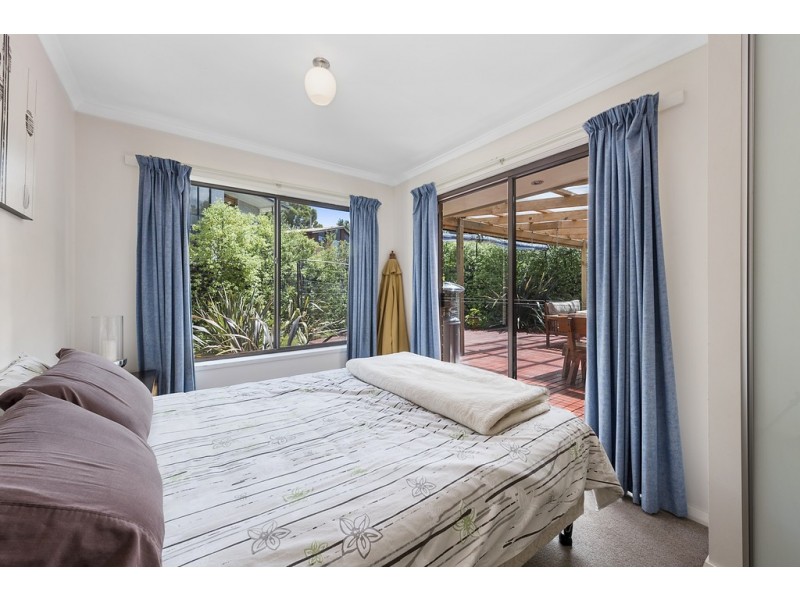 5 Taroo Court, Blackmans Bay TAS 7052