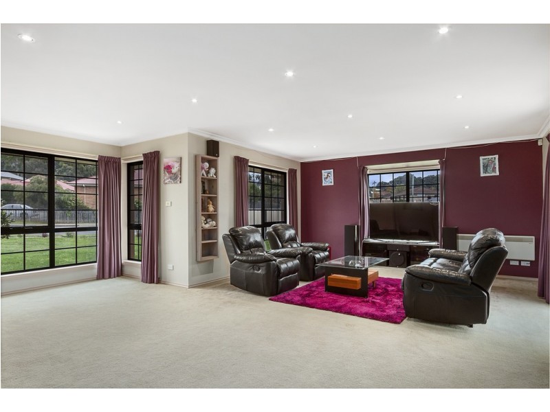 1 Greenhill Drive, Kingston TAS 7050