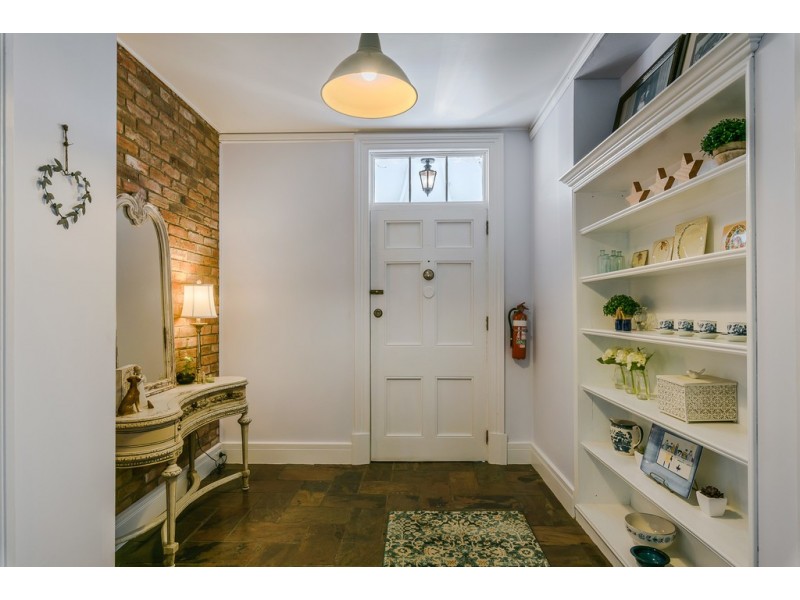 86 Main Street, Kempton TAS 7030