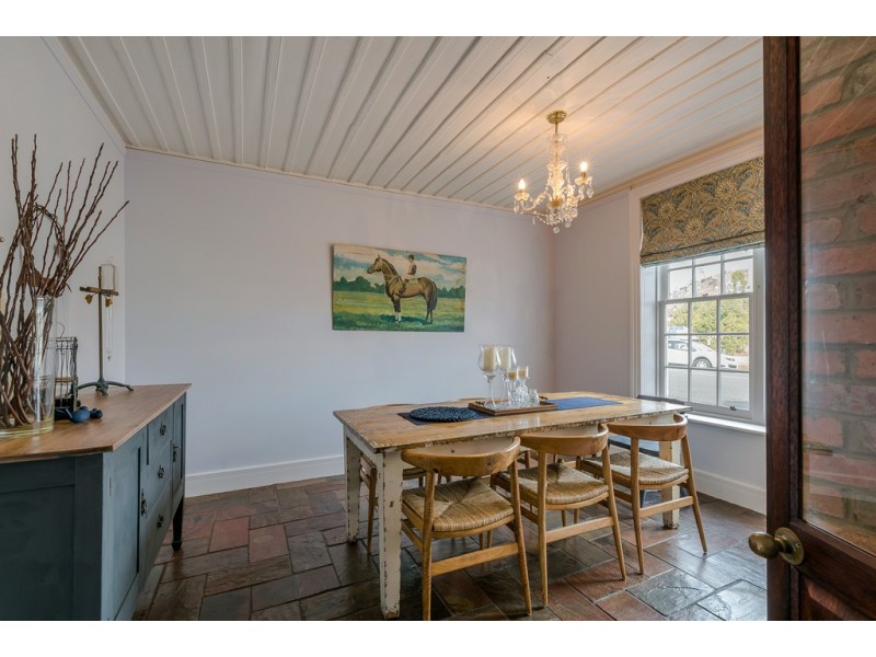 86 Main Street, Kempton TAS 7030