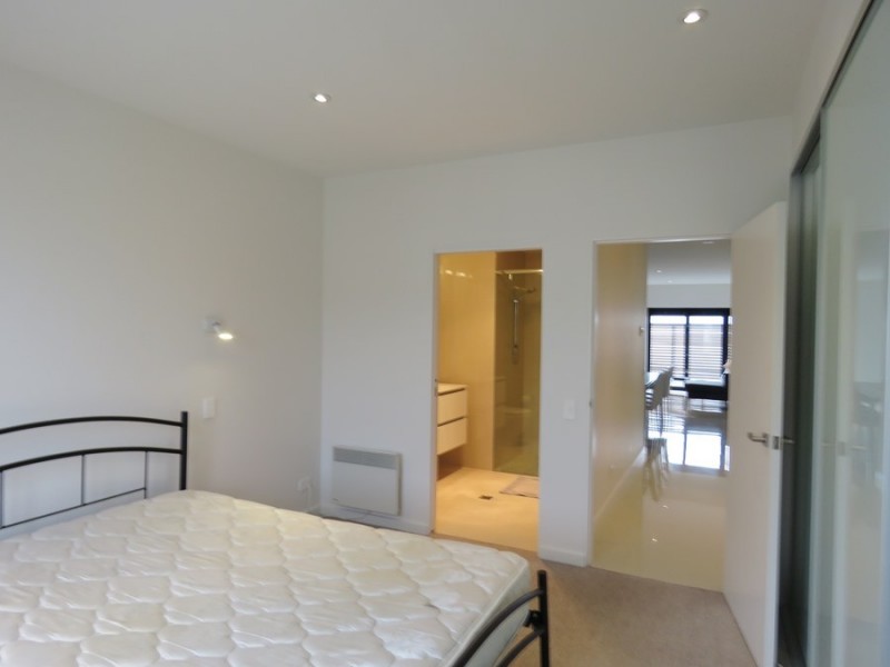 2/285 Elizabeth Street, North Hobart TAS 7000