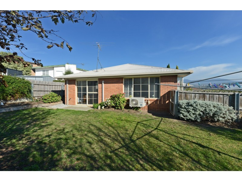 2/36 Kenton Road, Geilston Bay TAS 7015