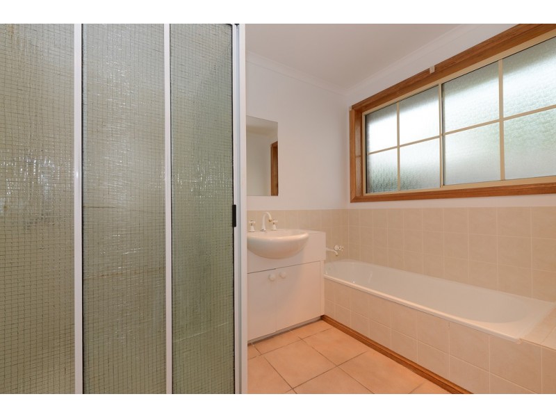 2/36 Kenton Road, Geilston Bay TAS 7015