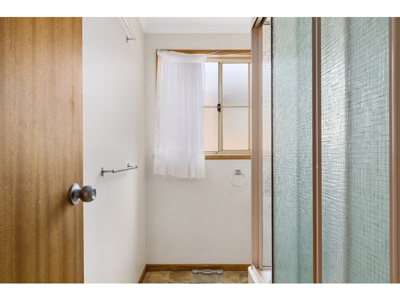 1/38 Cuthbertson Place, Lenah Valley TAS 7008