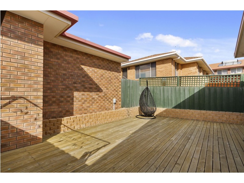 1/38 Cuthbertson Place, Lenah Valley TAS 7008