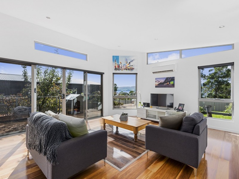 7 Staff Road, Electrona TAS 7054