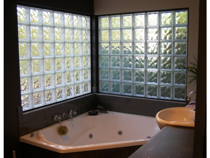 9 Meadows Place, Opossum Bay TAS 7023