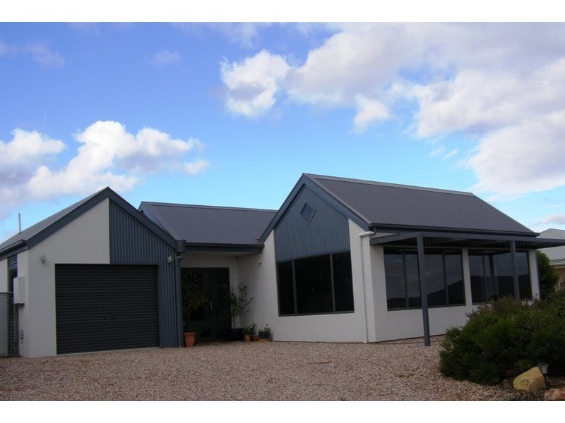 9 Meadows Place, Opossum Bay TAS 7023