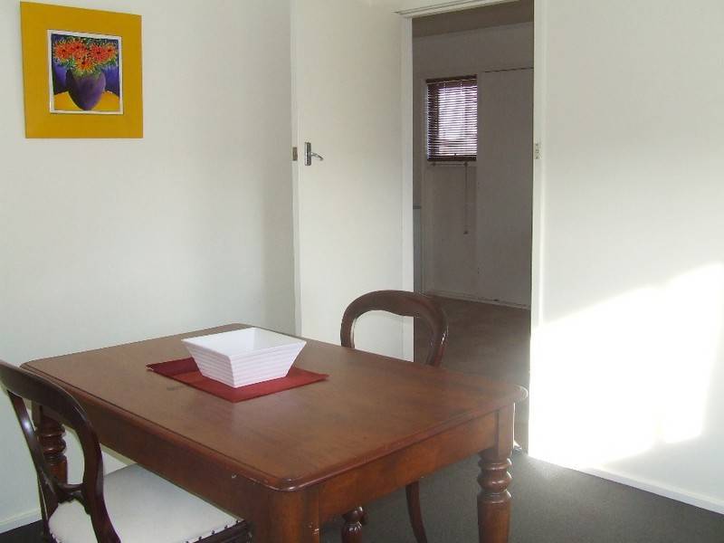 35 Henley Street, Lindisfarne TAS 7015