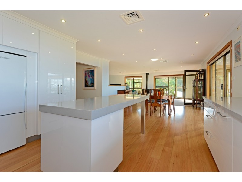 229 Albion Heights Drive, Kingston TAS 7050