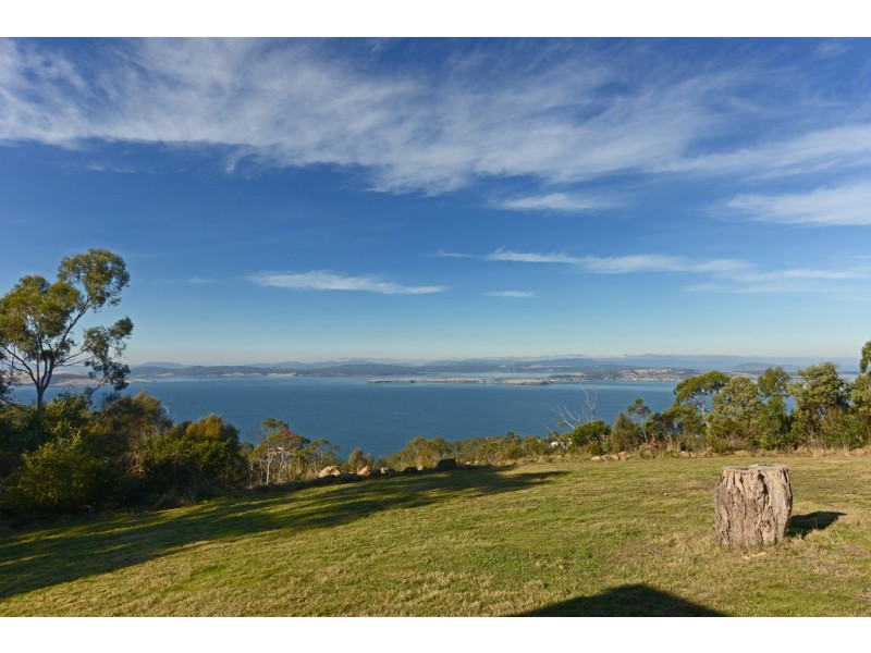 229 Albion Heights Drive, Kingston TAS 7050
