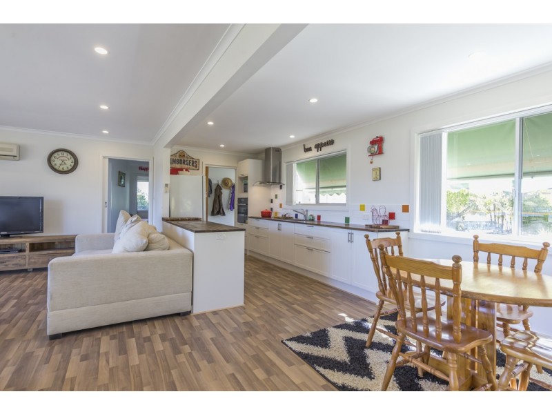 10 Sorell Street, Port Huon TAS 7116