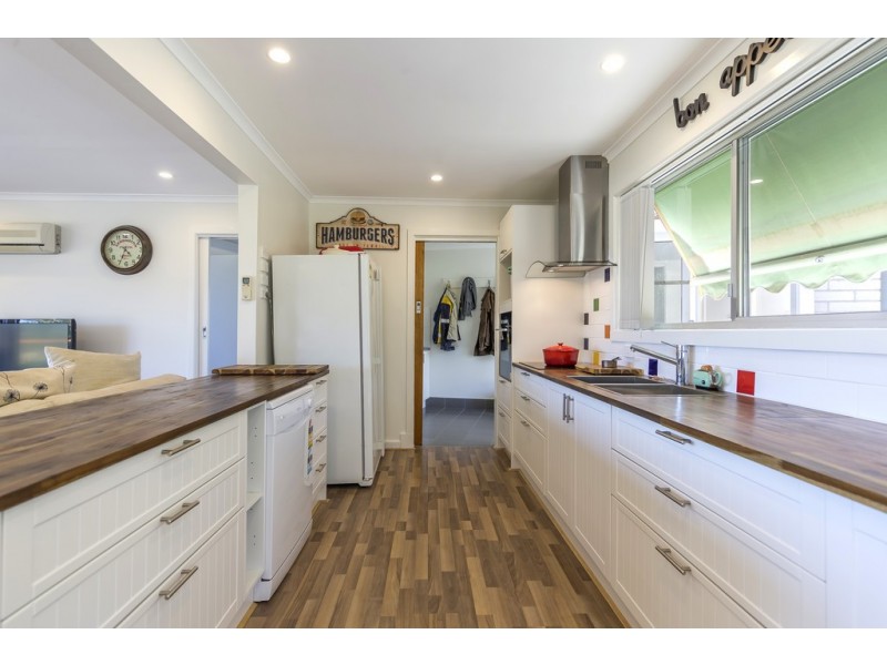 10 Sorell Street, Port Huon TAS 7116