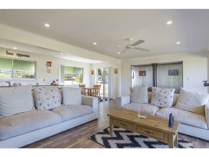 10 Sorell Street, Port Huon TAS 7116