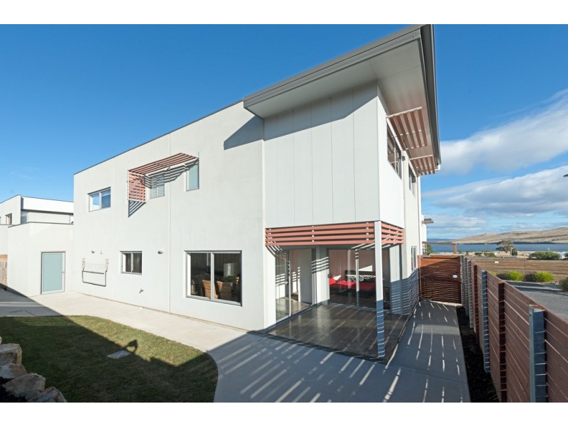 Unit 4 42 Oakdowns Parade, Oakdowns TAS 7019