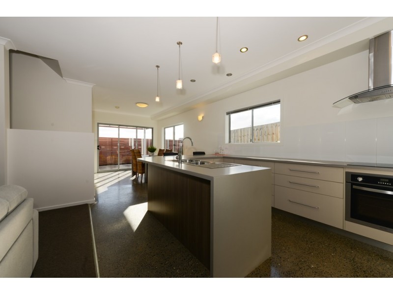 Unit 4 42 Oakdowns Parade, Oakdowns TAS 7019