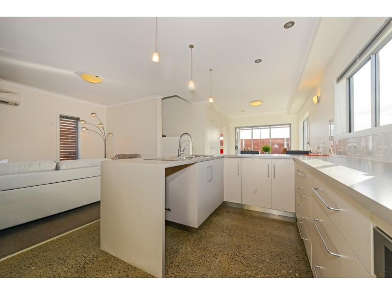 Unit 4 42 Oakdowns Parade, Oakdowns TAS 7019