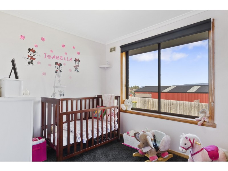 95 Redwood Road, Kingston TAS 7050