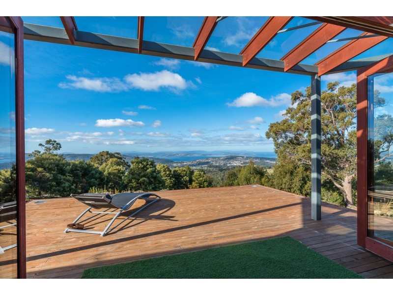 32 Uplands Drive, Kingston TAS 7050