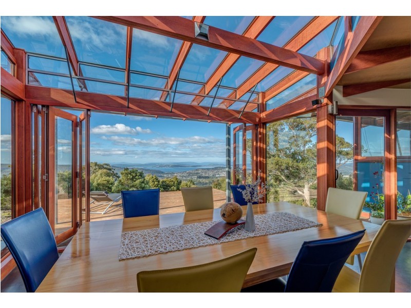 32 Uplands Drive, Kingston TAS 7050