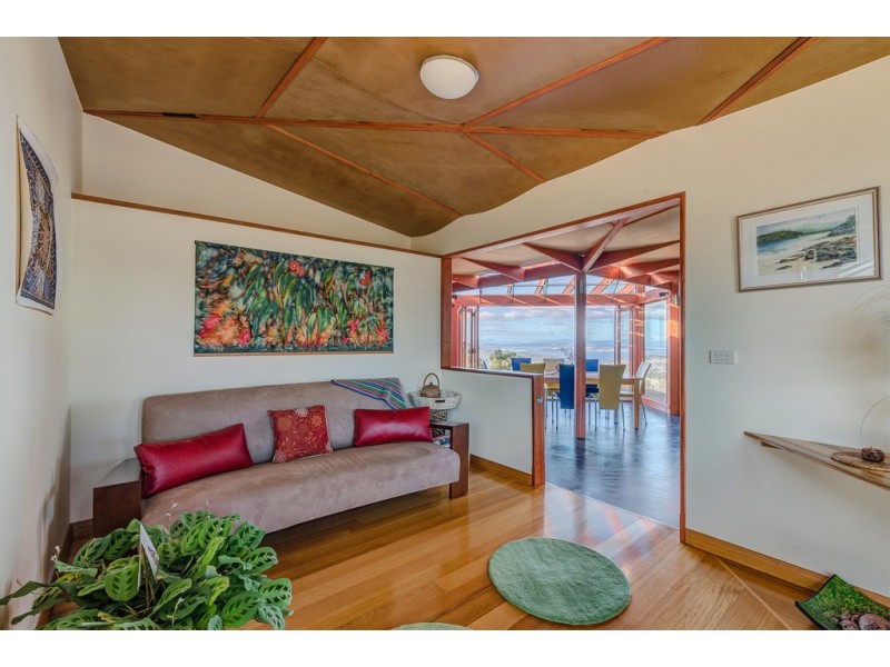 32 Uplands Drive, Kingston TAS 7050