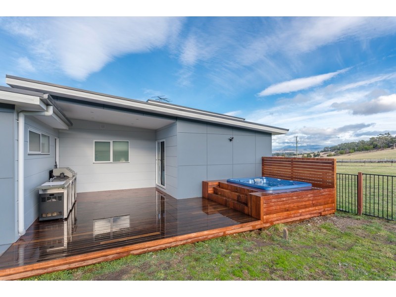 12 Valley View Close, Sorell TAS 7172