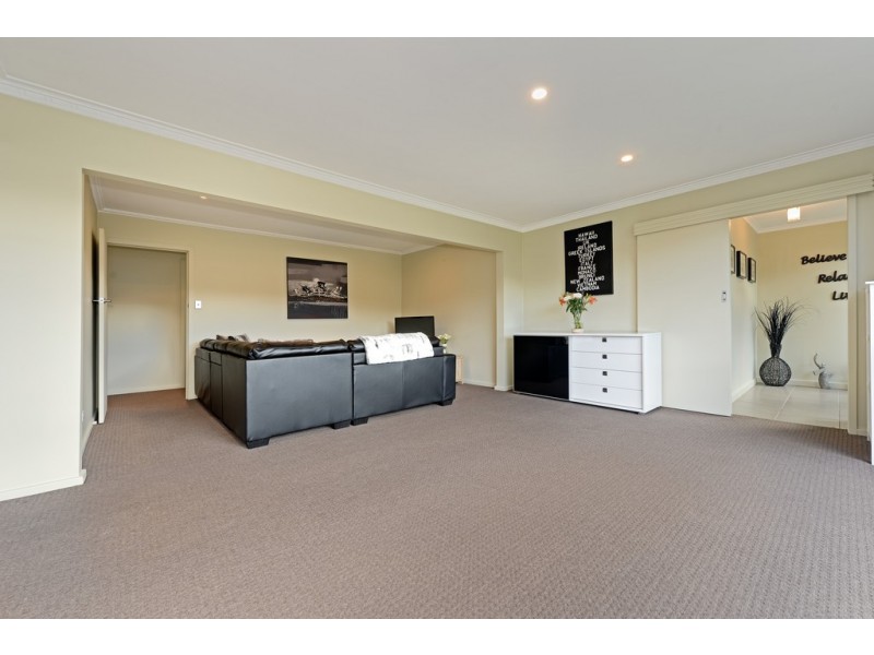 16 Banjorrah Street, Howrah TAS 7018