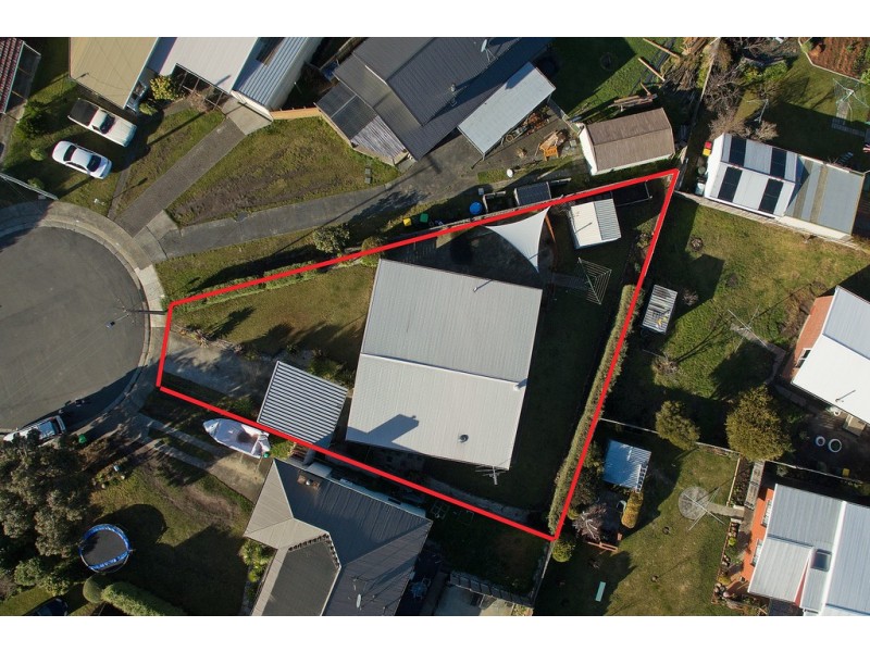 16 Banjorrah Street, Howrah TAS 7018