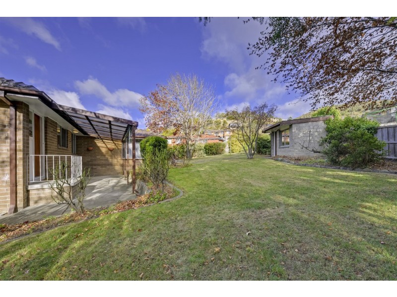 19 Croome Court, Berriedale TAS 7011