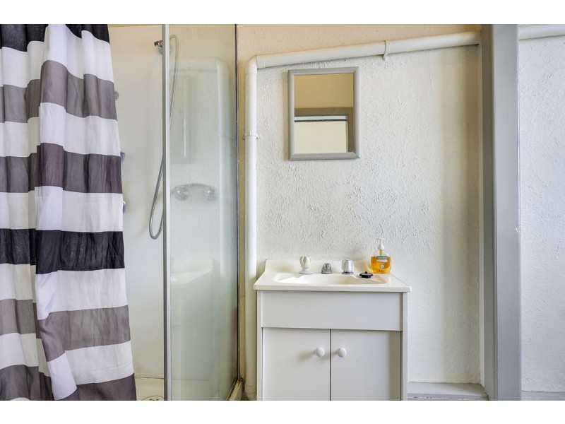 Units 2 and 4 77 Molle Street, Hobart TAS 7000