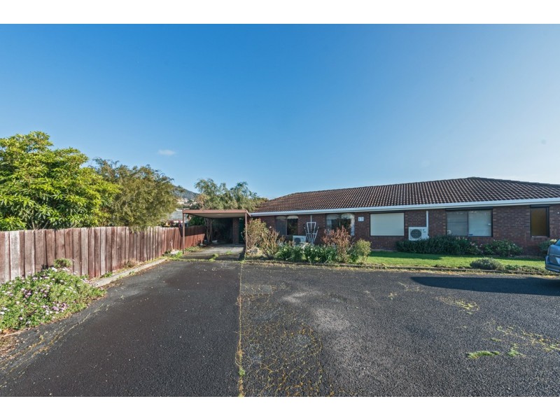 1/17 Walgett Place, Glenorchy TAS 7010