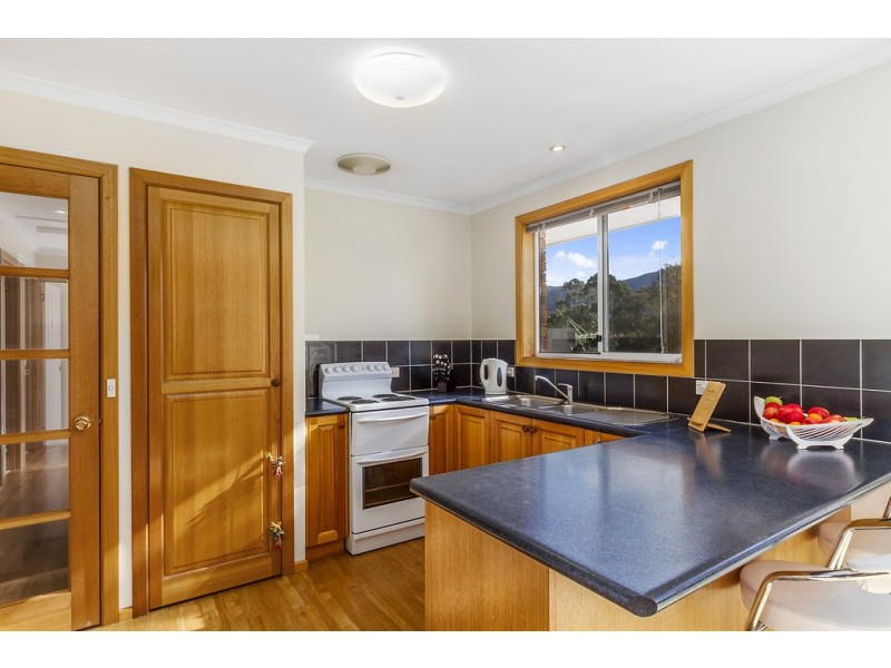 14 Freesia Crescent, Kingston TAS 7050