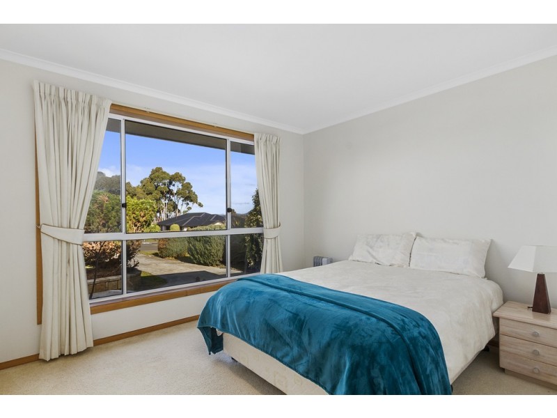14 Freesia Crescent, Kingston TAS 7050