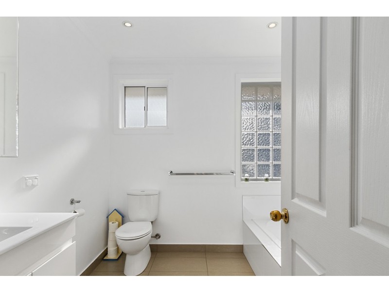 14 Freesia Crescent, Kingston TAS 7050