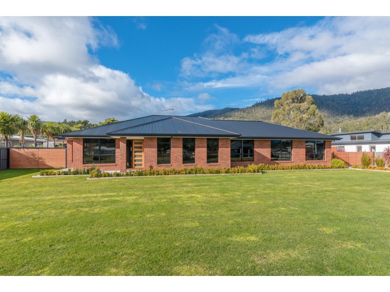 3 Ellison Street, Huonville TAS 7109