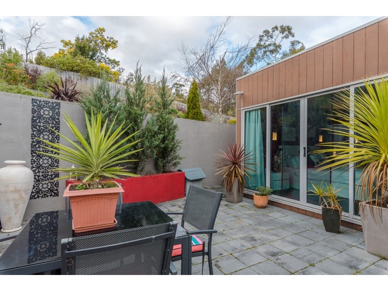 1/684 Oceana Drive, Tranmere TAS 7018