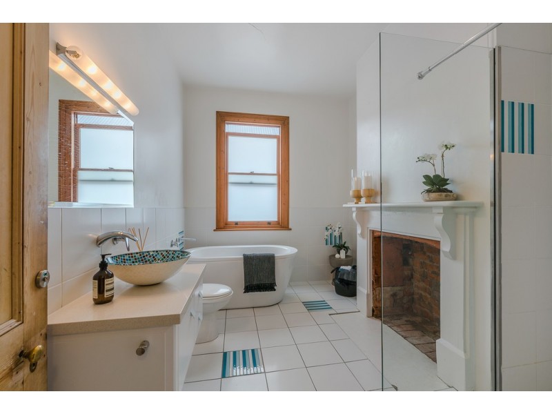 25 George Street, North Hobart TAS 7000