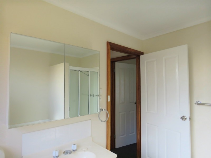 2/10 Opal Drive, Blackmans Bay TAS 7052