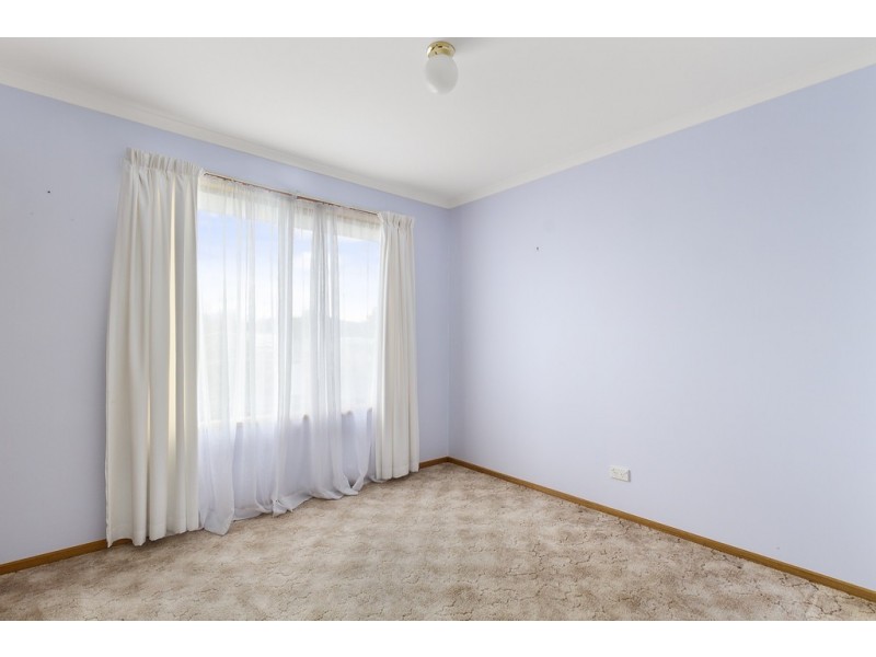 2/23 Woodleigh Drive, Oakdowns TAS 7019