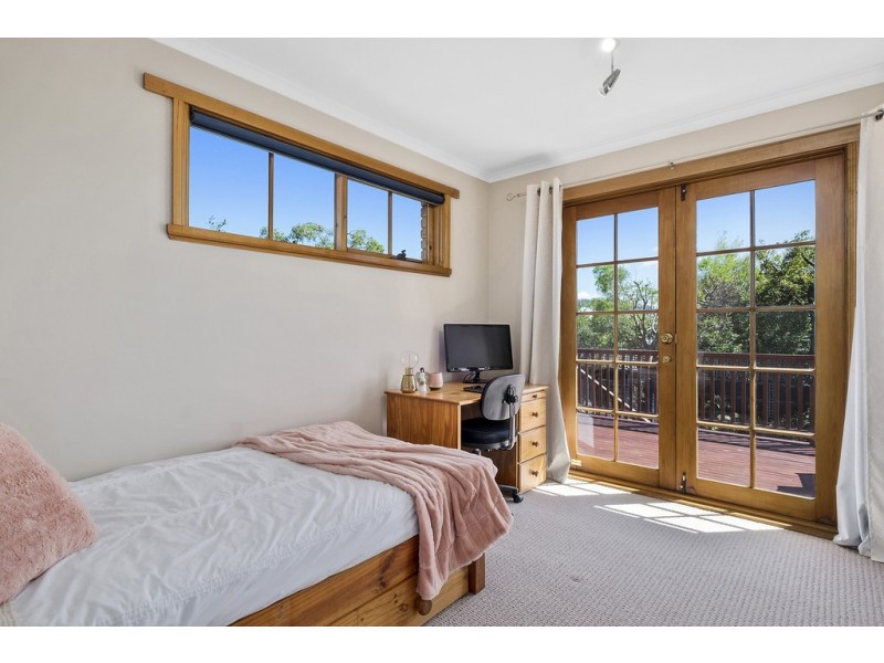 10 Windhaven Court, Blackmans Bay TAS 7052