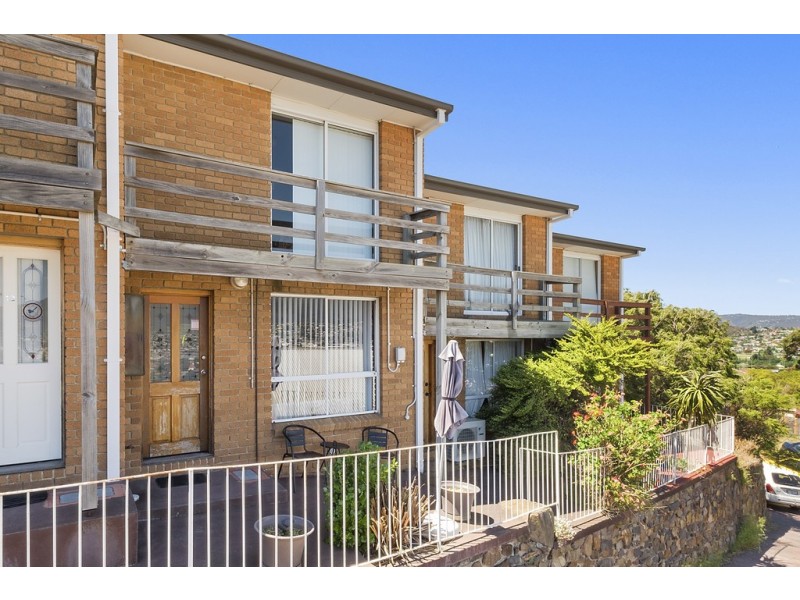 11/69 Lennox Avenue, Lutana TAS 7009