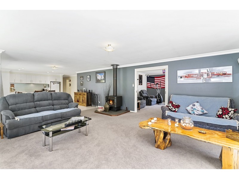 220 Pelverata Road, Sandfly TAS 7150