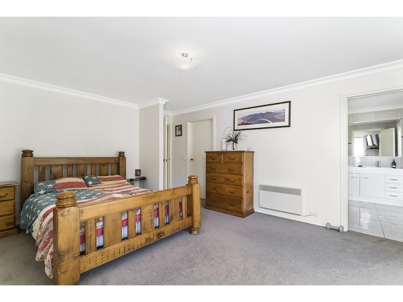 220 Pelverata Road, Sandfly TAS 7150