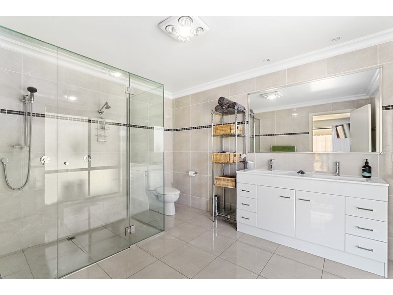 220 Pelverata Road, Sandfly TAS 7150